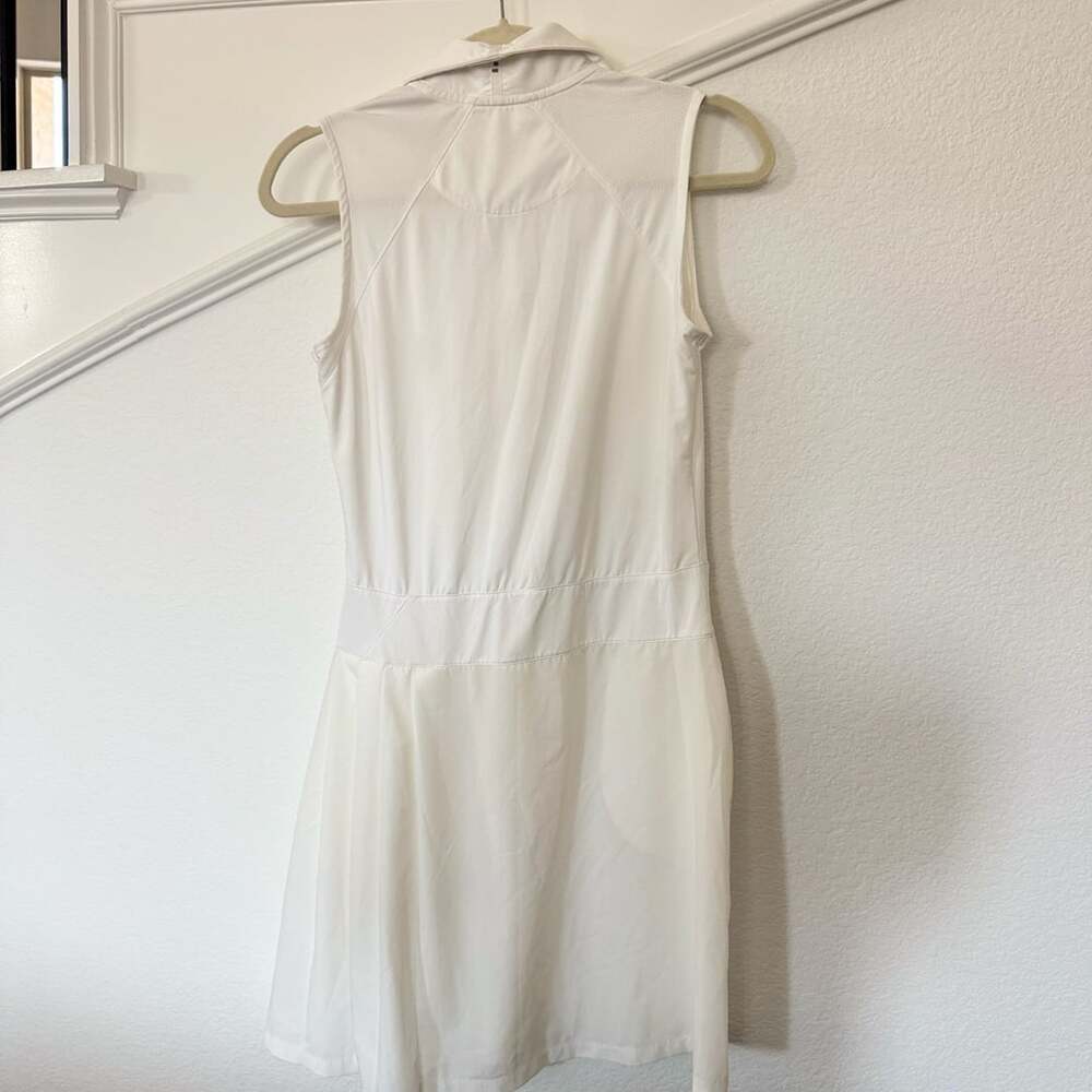 Oakley Polo Dress Size S White Athletic Sleeveless Zip Golf Tennis - Picture 2 of 5